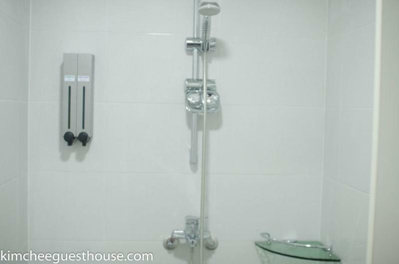 Kimchee Busan Downtown Guesthouse Екстер'єр фото